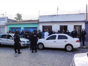 Em Anadia, polícia encontra  munição de calibre antiaéreo