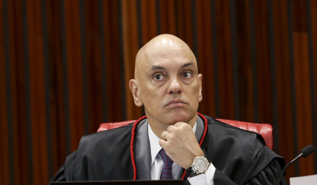 Saiba quais deputados federais de AL assinaram o impeachment de Alexandre de Moraes