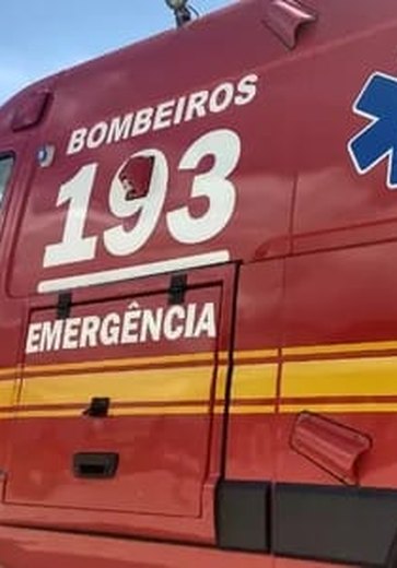 Duas pessoas ficam feridas após queda de moto em movimento, em Arapiraca