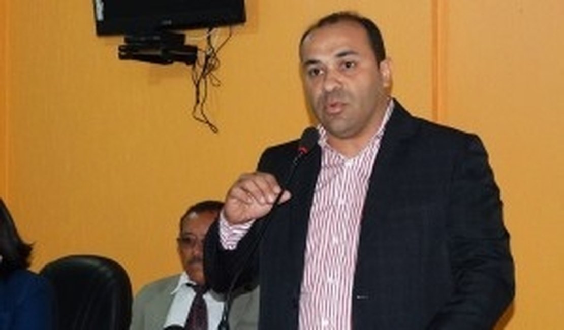 Nova decisão judicial devolve prefeitura de Traipu a Erasmo Dias