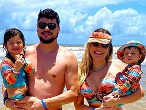Sertanejo Cristiano curte dias de descanso com a família e detalhe chama a atenção
