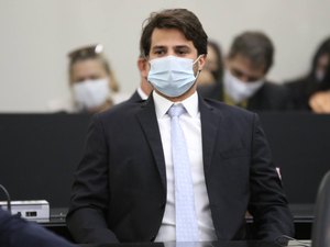 Deputado solicita conclusão de obra em ginásio de esportes no bairro do Feitosa