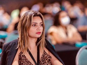 'Nada justifica uma mulher silenciar outra mulher', disse a secretária da Mulher de Maceió sobre polêmica com Teca Nelma