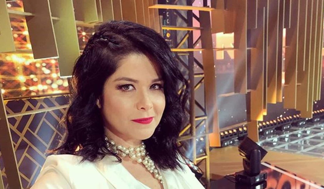 Samara Felippo desabafa sobre barriga: 'Me odiei a vida inteira'