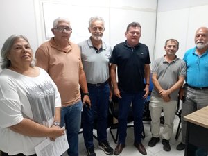 Prefeitura de Arapiraca e Emprapa definem fortalecimento da cadeia produtiva de mandioca
