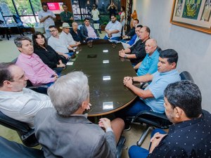 Dra. Fany participa de encontro na Capital que fortalece aliança com o estado