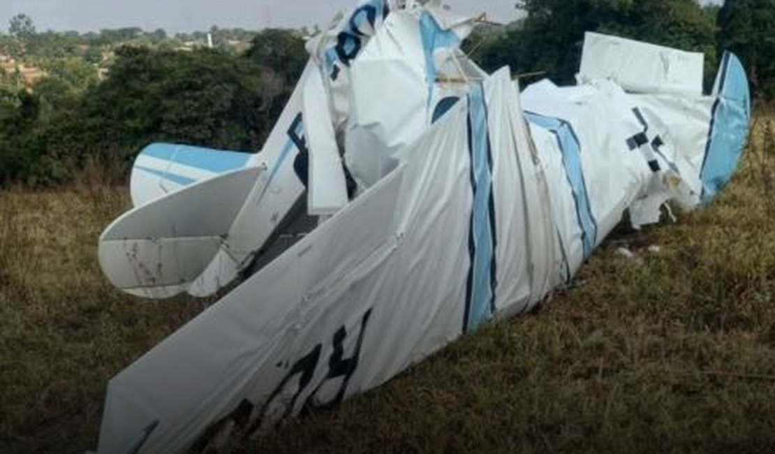 Avião de pequeno porte cai no interior de São Paulo e duas pessoas morrem