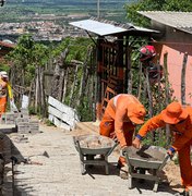 Prefeitura de Palmeira dos Índios avança com pavimentação no Alto do Cruzeiro