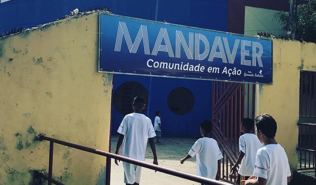 ONG Mandaver promove Curso de Inglês para comunidade do Vergel