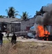 [Vídeo] Carreta pega fogo durante soldagem em oficina na rodovia AL-105 em São Luís do Quitunde