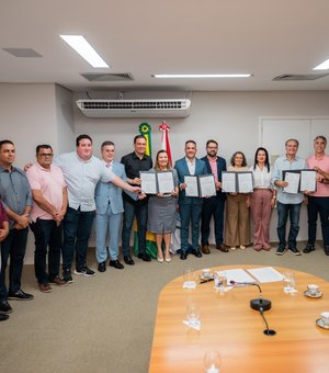 Uneal terá novo campus em Porto Calvo e reformas em Maceió e Santana do Ipanema