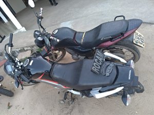 Rocam recupera motos roubadas após abordagem a suspeito no bairro Padre Antônio Lima Neto