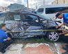 Polícia Científica pericia carros envolvidos em acidente na Santa Amélia