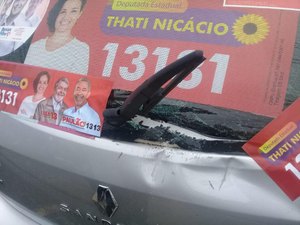 Candidata a Deputada Estadual tem carro apedrejado por motivação política em Maceió