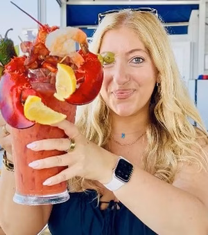 Drink de R$ 655 em restaurante nos EUA faz sucesso por causa de ingrediente inusitado: lagosta inteira