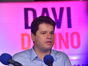 Sem citar nomes, Davi Filho acusa político de receber dinheiro para desistir da campanha