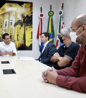 Câmara de Maceió recebe PL de Diretrizes Orçamentárias para 2023