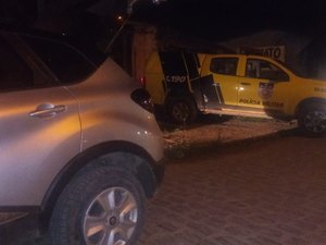 Perseguição e troca de tiros em Arapiraca termina com apreensão de drogas e um preso