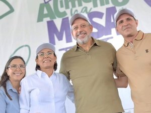 Arthur Lira leva pavimentação a Carneiros; população aguardava obras
