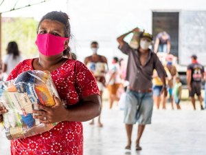 Quilombolas de Alagoas recebem 1500 cestas básicas
