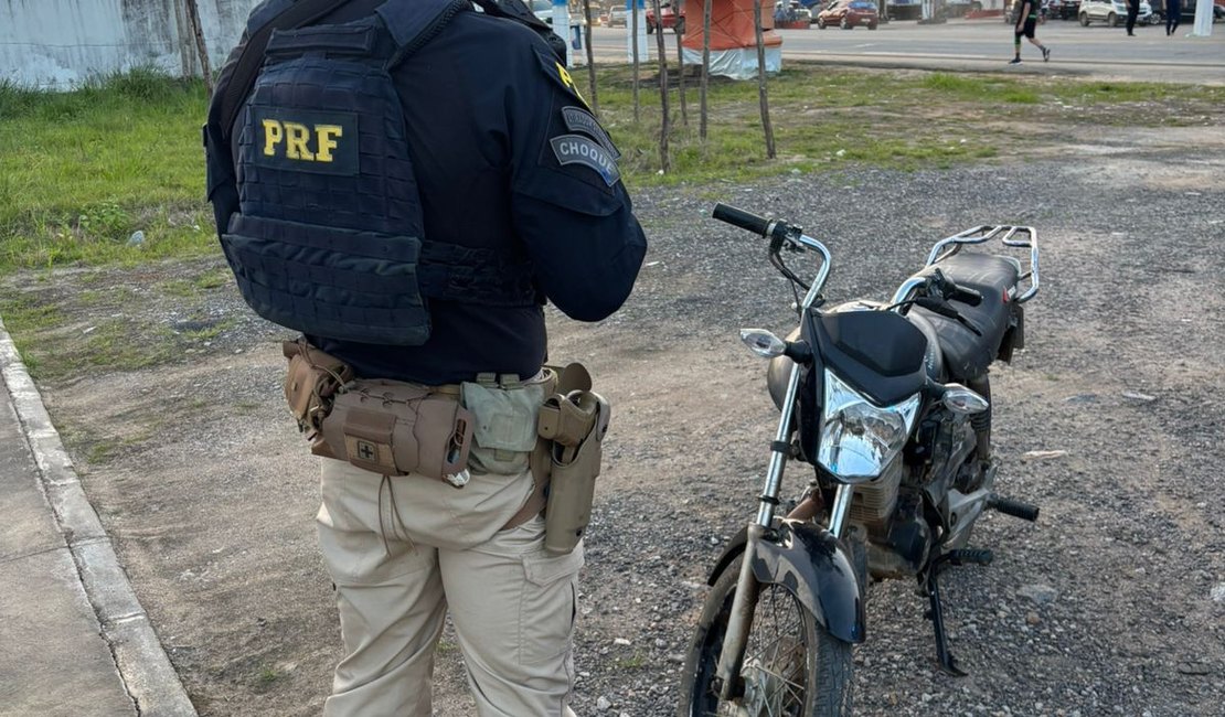 Polícia recupera motocicleta roubada no município de Colônia Leopoldina
