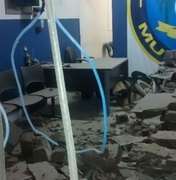 Bandidos explodem caixas eletrônicos em base da Guarda Municipal
