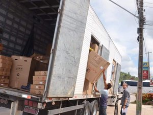 Prefeitura de Maragogi adquire novas carteiras para escolas