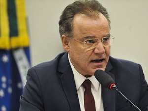 Relatório da reforma da Previdência é aprovado na comissão especial