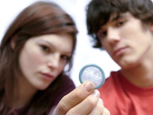 Maceioenses começam vida sexual ao 17 anos em média, aponta pesquisa