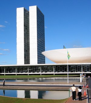 101 candidatos vão disputar as nove vagas na Câmara Federal por AL; Veja nomes