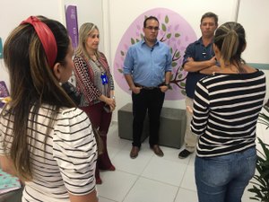 Deputados Davi Maia e Cabo Bebeto visitam Hospital da Mulher