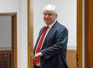 Lista de Janot inclui dez governadores; volume de casos preocupa tribunal