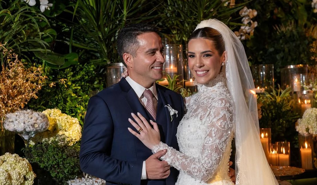 Veja imagens do casamento do governador Paulo Dantas com Júlia Britto