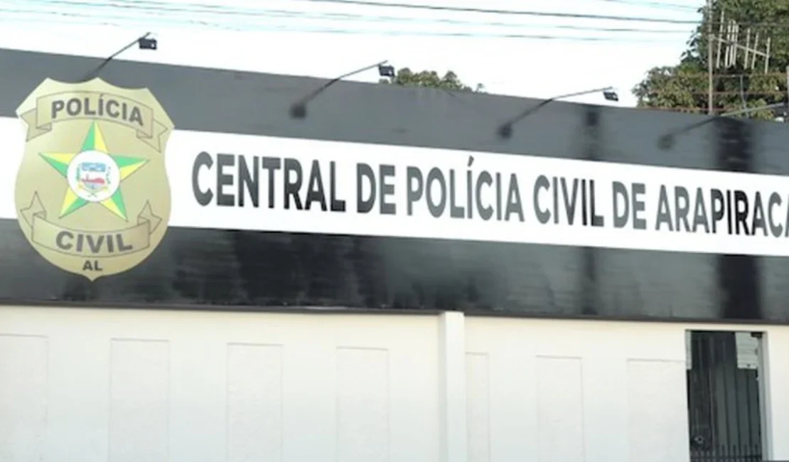 Adolescente é flagrado com canivete no Bosque das Arapiracas