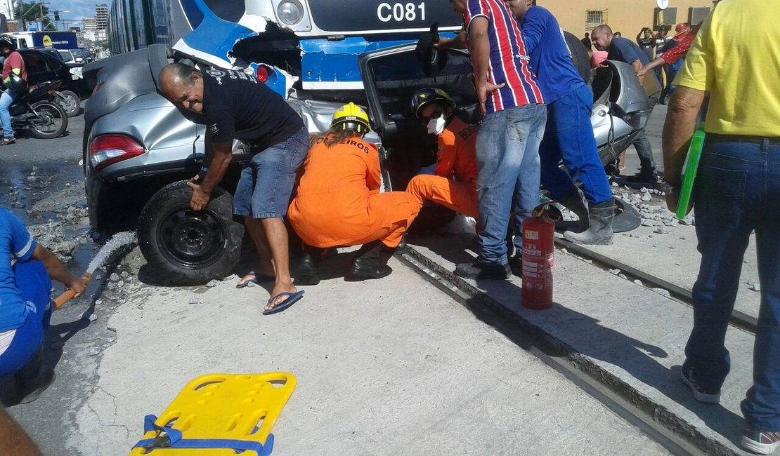 MP denuncia motorista que provocou acidente fatal com VLT, em Maceió
