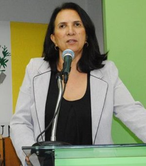 Chapa da vereadora Graça Lisboa vence disputa pela mesa diretora