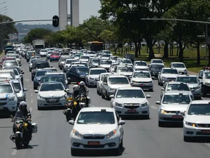 Crédito para carros de aplicativo tem teto elevado para R$ 200 mil
