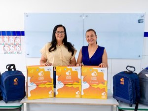 Prefeitura de Lagoa da Canoa garante entrega de kits escolares aos alunos da rede municipal no retorno às aulas