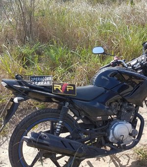 Motocicleta roubada é recuperada em ação conjunta do pelotão de Radiopatrulha e o Falcão 4