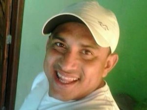 Homem é executado quando voltava da praia acompanhado da esposa 