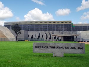 STJ considera ‘ameaça espiritual’ crime de extorsão