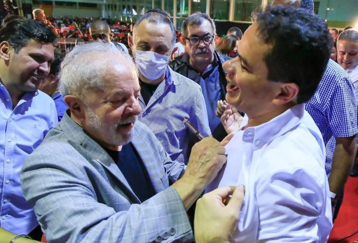 Marcelo Victor parabeniza Lula pelo seu aniversário; “maior líder político da história do Brasil”