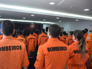 Seminário sobre saúde mental promovido pelos Bombeiros orienta pais de crianças atípicas