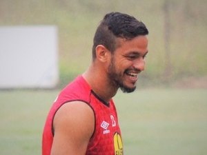 Volante Geandro deve ser novidade no CRB frente o Londrina
