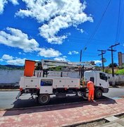 Prefeitura de Palmeira inicia modernização da iluminação do Lago do Goiti