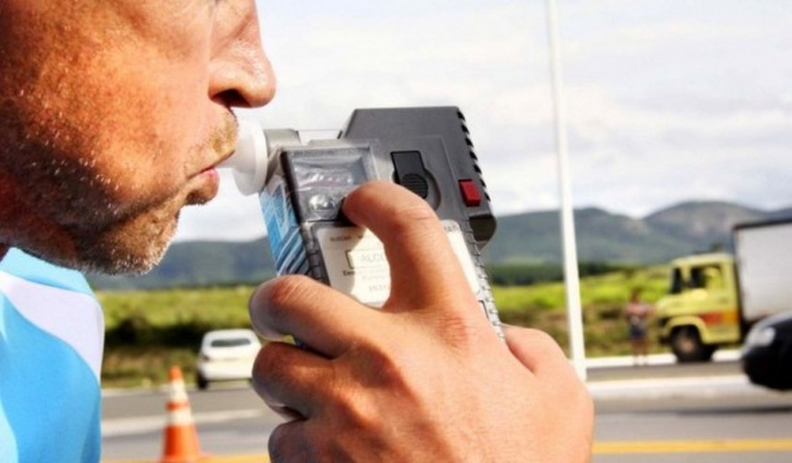 Polícia registra dois casos de embriaguez ao volante