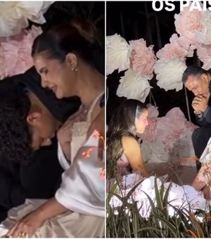 Filha de Aline Barros lava os pés dos pais em festa de 15 anos e viraliza
