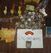 Marido foge e esposa adolescente é detida por tráfico de drogas em Cacimbinhas