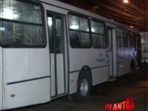 Três ônibus da mesma empresa são assaltados em  apenas 30 minutos na capital