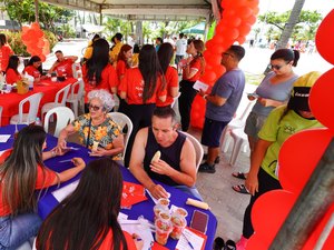 Sesau encerra Setembro Amarelo, Verde e Vermelho com ação na orla de Maceió